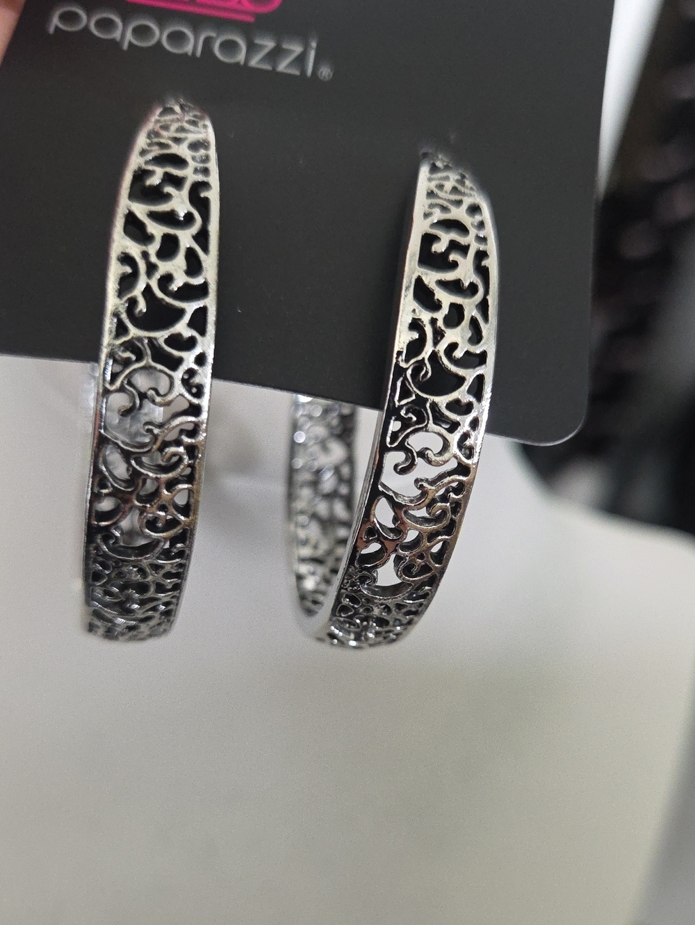 Paparazzi Garden For Two Silver Earrings NWT